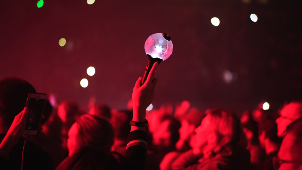 K Pop Fan Raise Bomb Light Stick Lamp. Korean Kpop Music Concert. Asian Bts Band